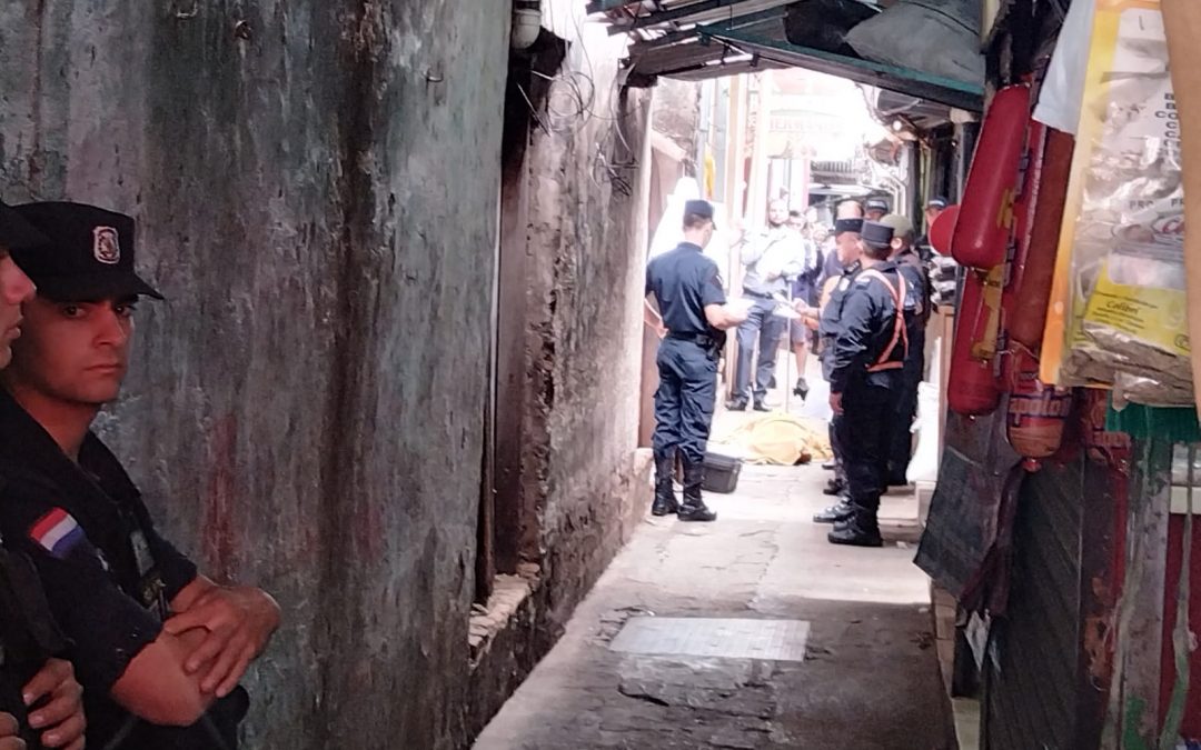 San Lorenzo: Un hombre habría asesinado a una comerciante y, posteriormente, se autoeliminó