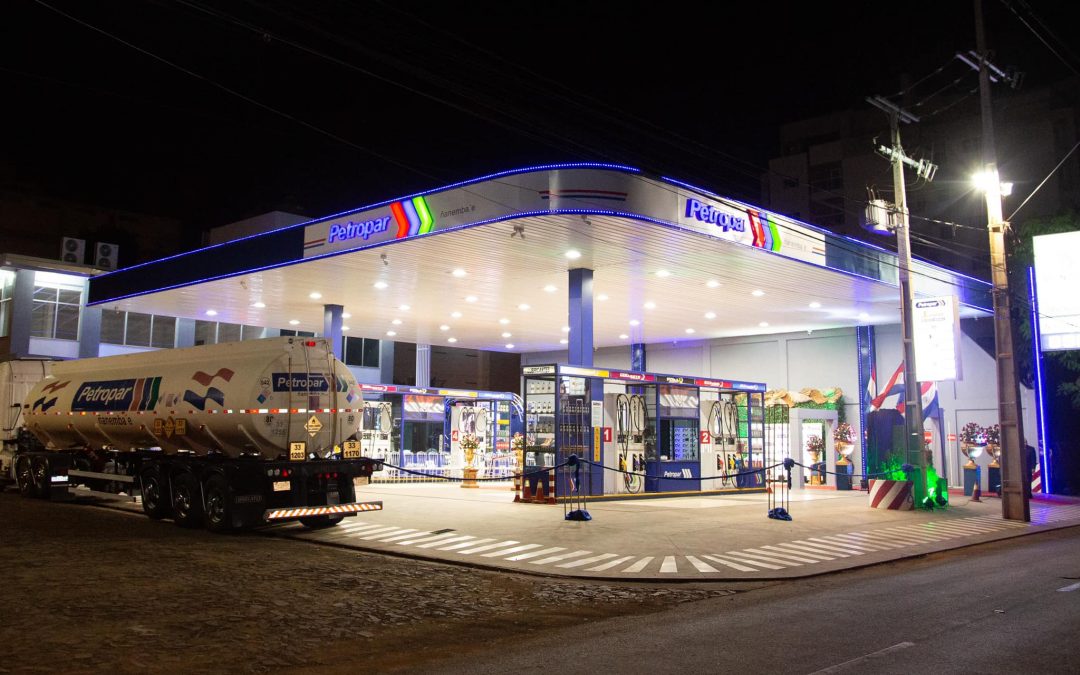 Petropar anuncia reducción de G. 200 en el precio del combustible