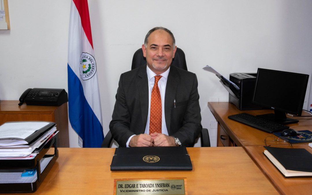 Ministro de Justicia es destituido tras ingreso de ataúd de Villalba al Buen Pastor