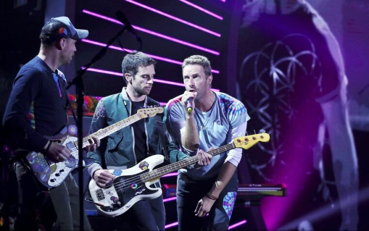 Coldplay suspendió shows en Brasil