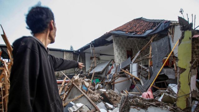 Indonesia: Asciende a 268 el número de fallecidos por sismo de magnitud 5,6-