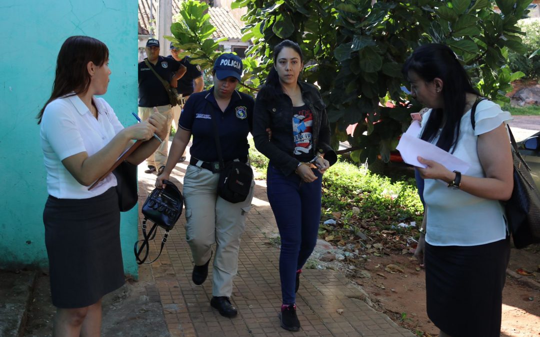 Decretan arresto domiciliario para empleada del exfiscal Javier Ibarra