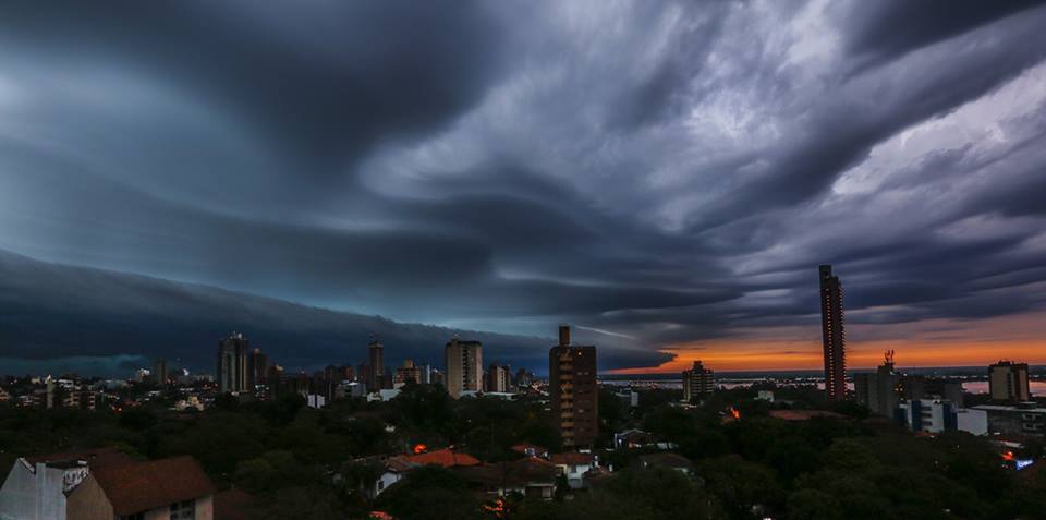 Meteorología emite alerta por tormentas para nueve departamentos