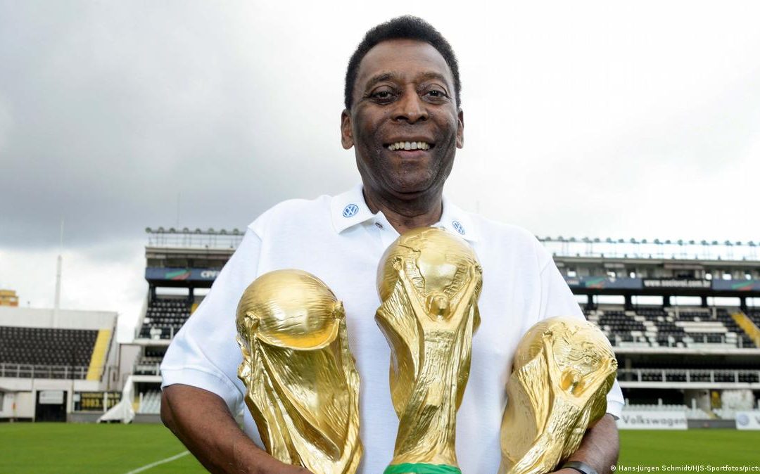 Tras pelear en el juego de la vida, Pelé parte hacia la eternidad