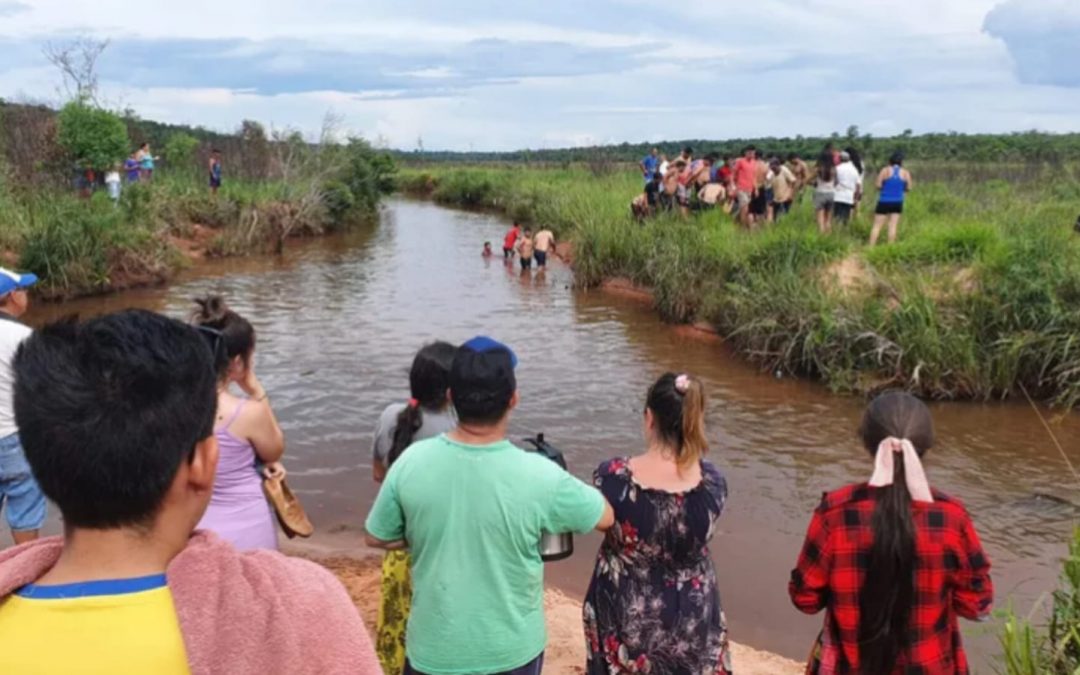 Hermanos de 9 y 12 años mueren ahogados en arroyo de Caaguazú