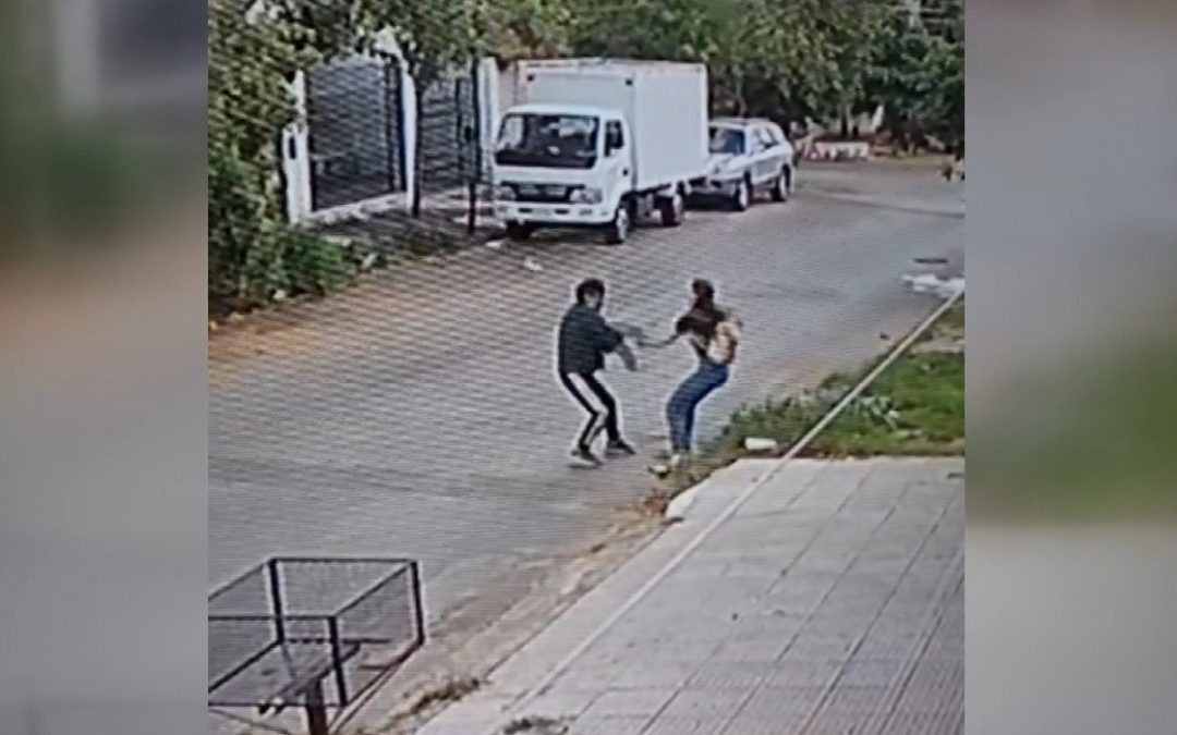 Joven se enfrentó a motochorros y evitó asalto